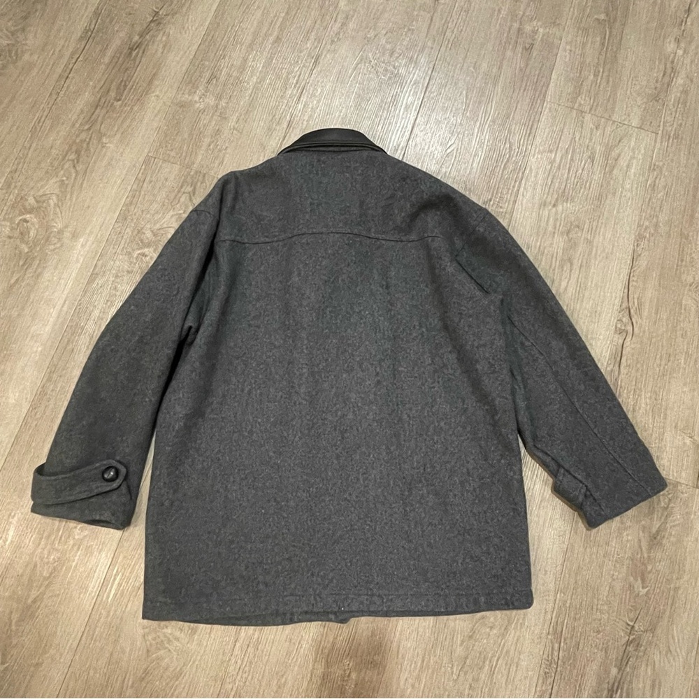 Roots Gray Wool Jacket with Black Leather Collar - Picture 4 of 8